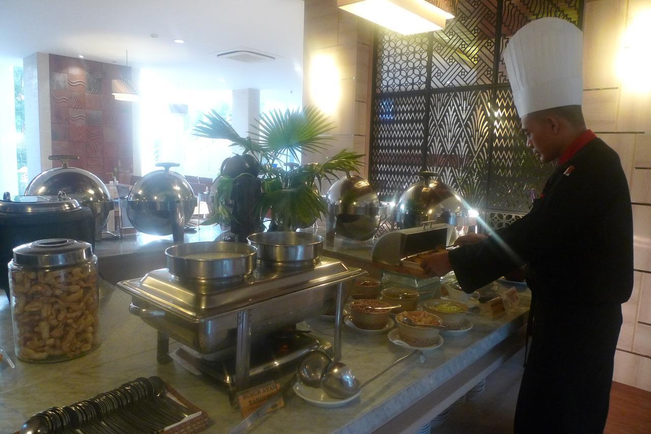 فندق Lombok Raya ماتارام المظهر الخارجي الصورة